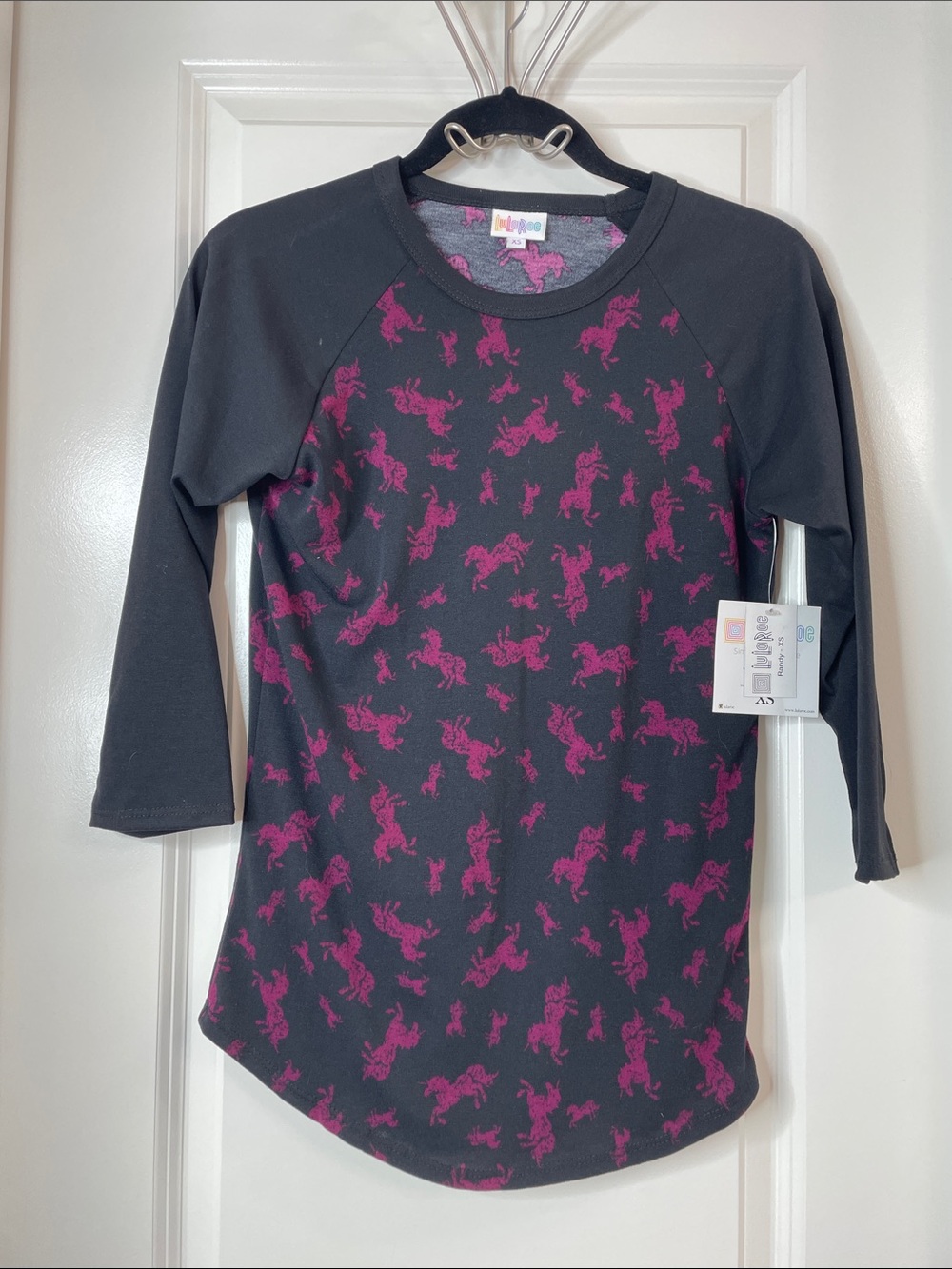 LuLaRoe Black Short-Sleeve Tee with Magenta Unicorns